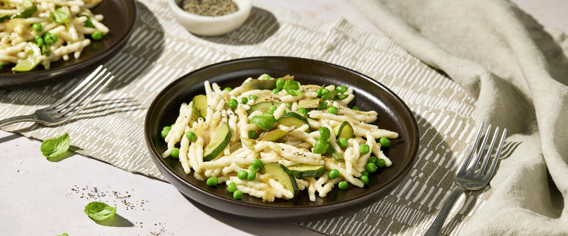 Trofiette alle Verdure con Salsa di Noci