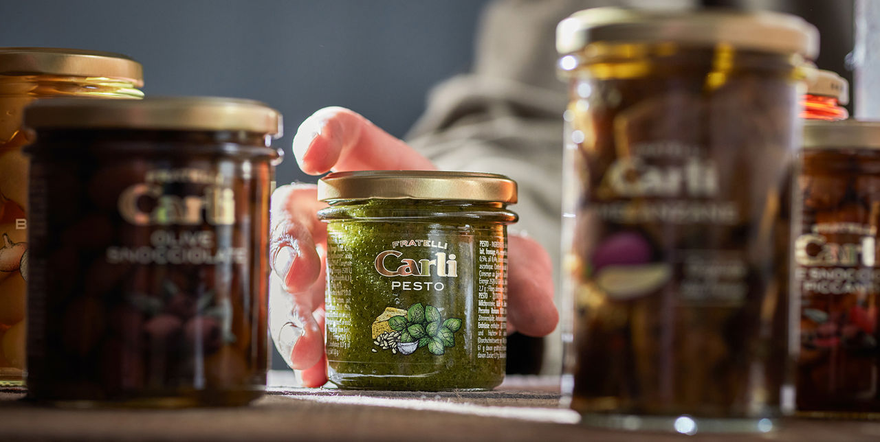 I nostri vari prodotti, focus sul pesto
