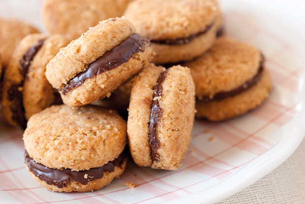 Baci di Dama alla nocciola