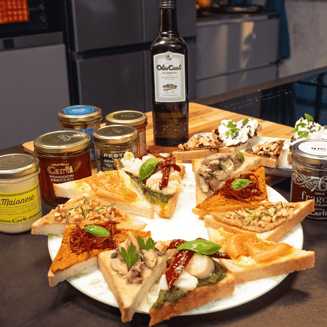 Tartine diverse preparate utilizzando specialità Fratelli Carli