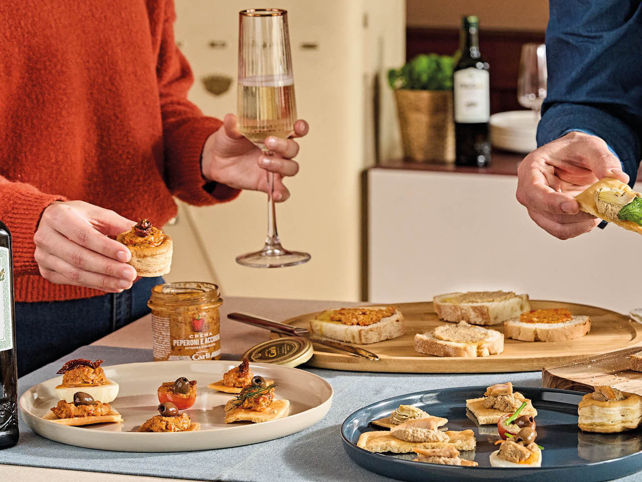 Aperitivo con tartine