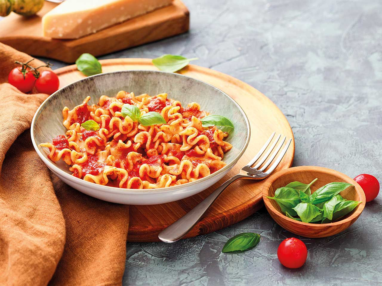 Piatto di pasta al sugo 