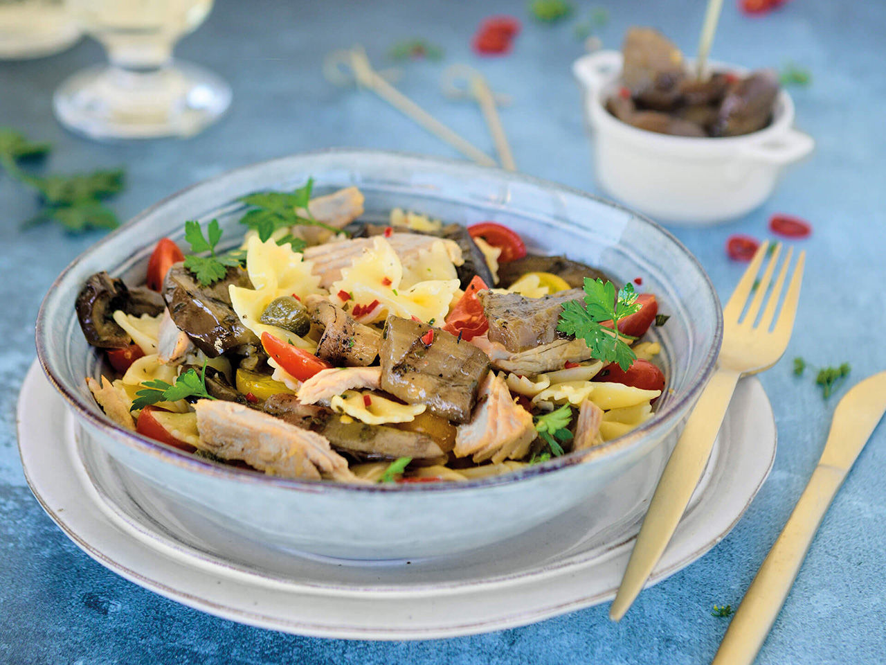 pasta fredda con melanzane e tonno