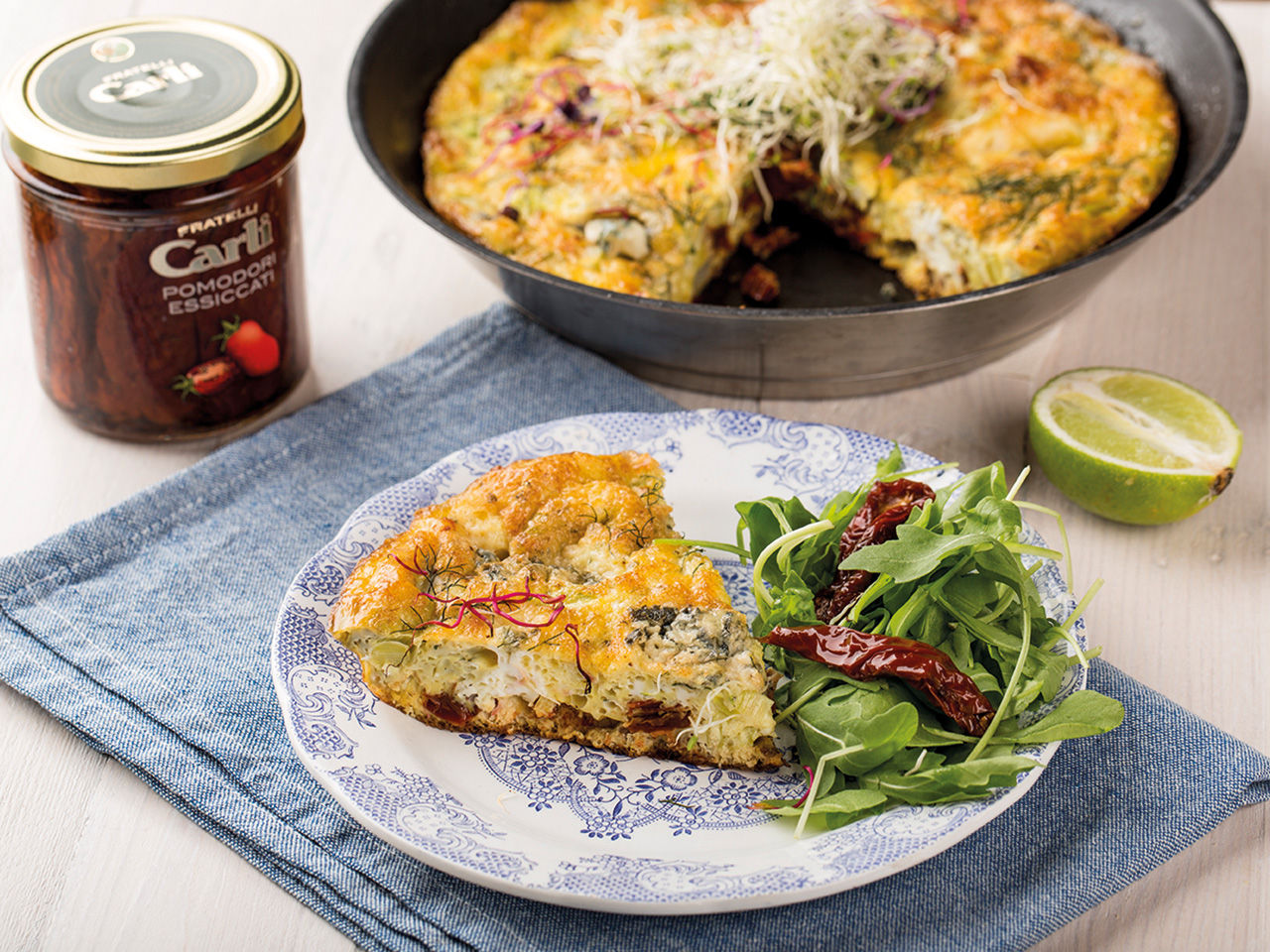 Torta salata con pomodori secchi