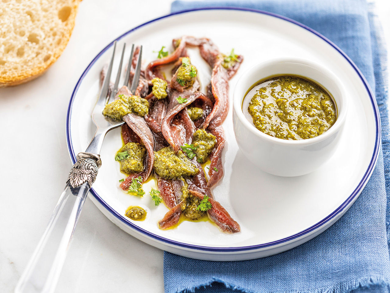 Uova sode con salsa verde